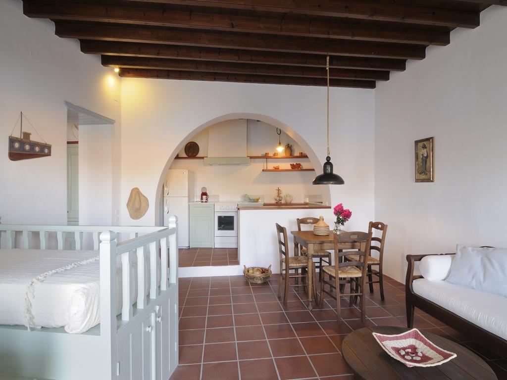 Onar Patmos Διαμέρισμα Γροίκος Δωμάτιο φωτογραφία